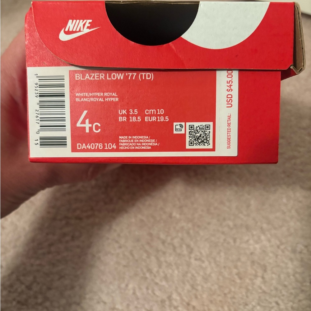 Nike Blazer Low '77 TD in White and Blue